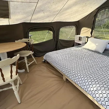 Glamping Tent On The River Klamath Exterior photo