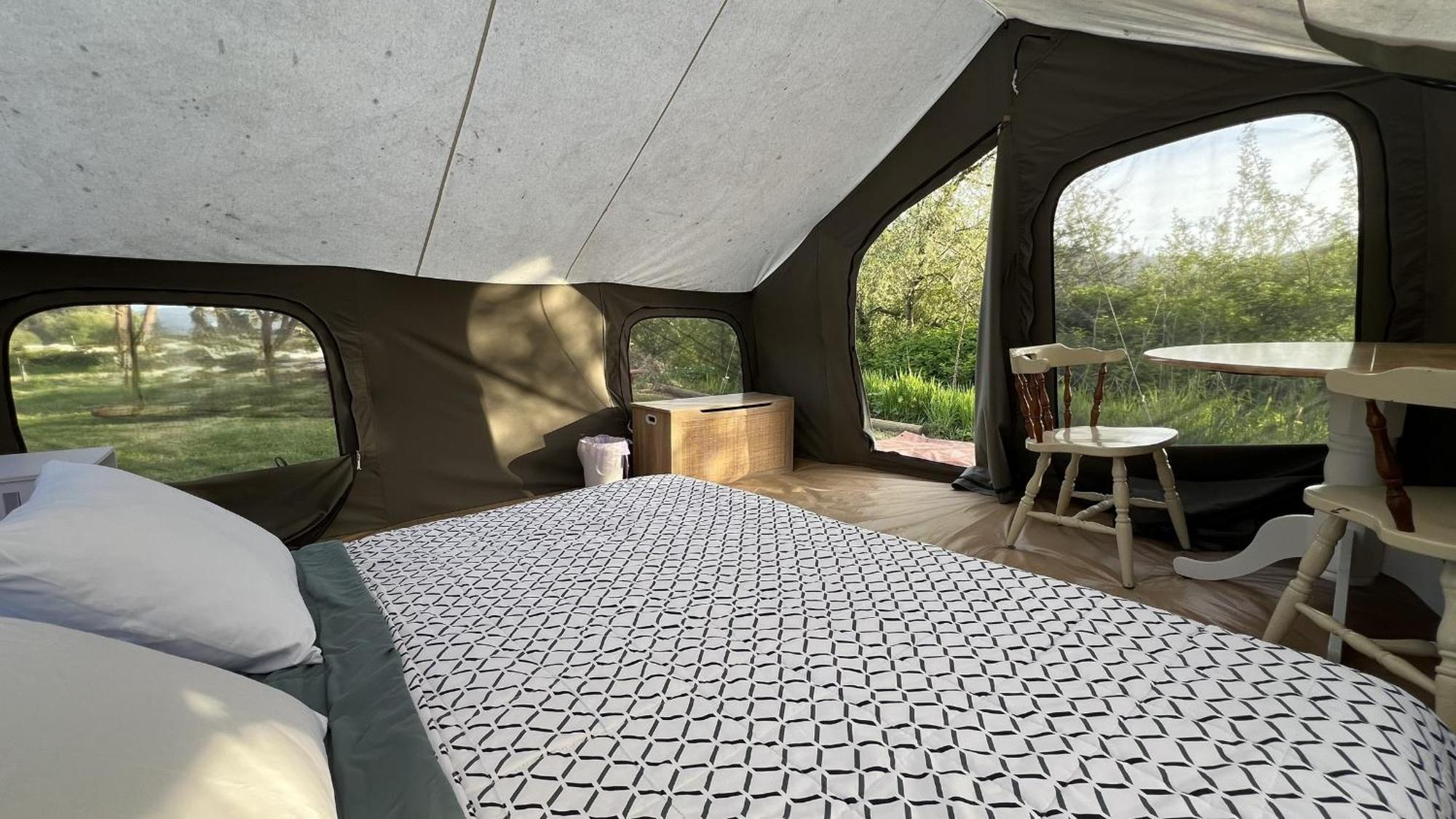 Glamping Glamping Tent On The River